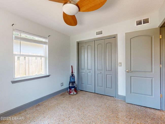 650 S Pine St, House other with 3 bedrooms, 2 bathrooms and null parking in NEW SMYRNA BEACH FL | Image 24
