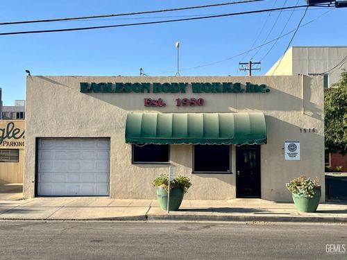 1516 25th St, Bakersfield, CA, 93301-2001 | Card Image