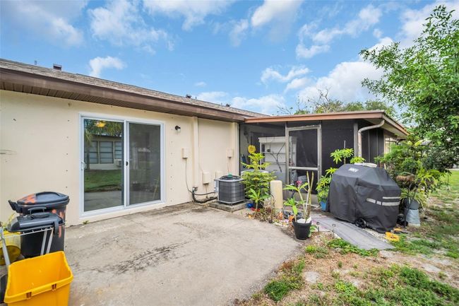 Outdoor Patio | Image 13