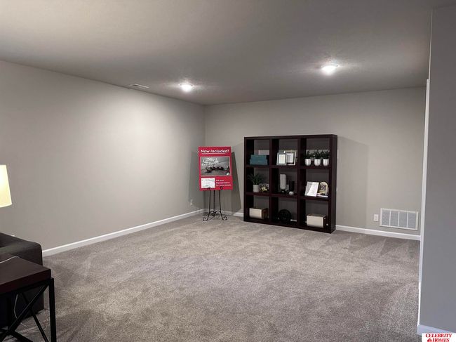 8207 N 175 Th Ave, House other with 3 bedrooms, 2 bathrooms and 3 parking in Bennington NE | Image 16