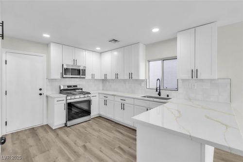 4516 Chinese Cherry Ct, North Las Vegas, NV, 89031-0495 | Card Image