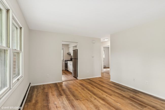 317 Park Ave, Home with 4 bedrooms, 2 bathrooms and 4 parking in Antioch IL | Image 4
