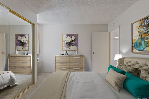 apt-12g-521 Hahaione St, Honolulu, HI, 96825-1429 | Card Image