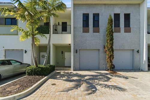 913-913 Nw 45th Ter, Plantation, FL, 33317-1505 | Card Image
