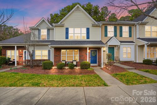 12350 Hennigan Place Ln, Charlotte, NC, 28214-1467 | Card Image