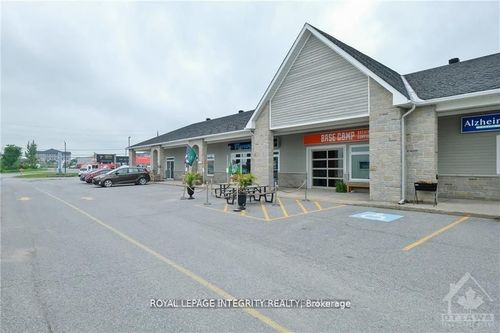 1a-453 Ottawa St, Almonte, ON, K0A1A0 | Card Image