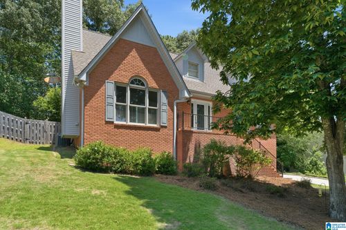 1769 Russet Woods Ln, HOOVER, AL, 35244-5210 | Card Image
