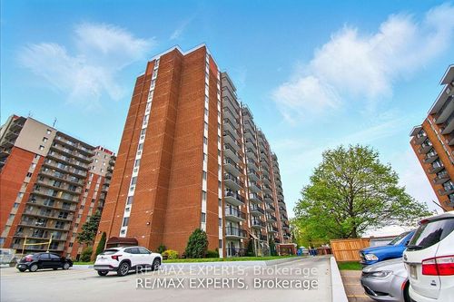 410-8591 Riverside Dr E, Windsor, ON, N8S1G3 | Card Image