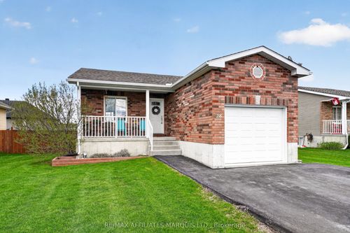 28 Cherry Avenue, South Stormont, ON, K0C1P0 | Card Image