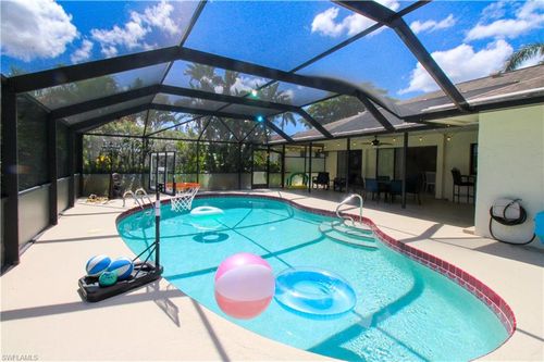 213 Bay Meadows Dr, NAPLES, FL, 34113-8302 | Card Image