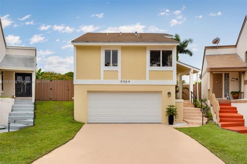 9909 Sw 218th Ter, Cutler Bay, FL, 33190-1163 | Card Image