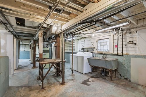 5722 W Grover St, Chicago, IL, 60630-2016 | Card Image