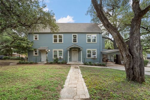 a-201 W 31st St, Austin, TX, 78705-2958 | Card Image