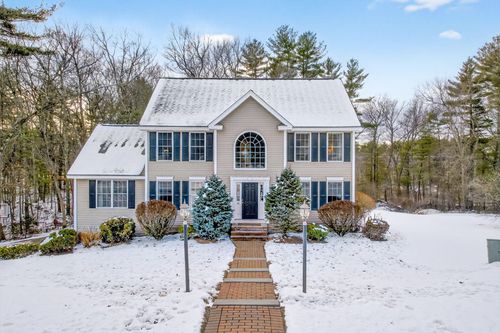 18 Heather Lee Lane, Pelham, NH, 03076 | Card Image