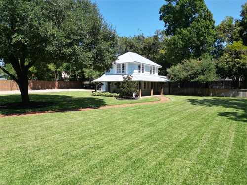 419 Oriental Rd, Waco, TX, 76710-7240 | Card Image