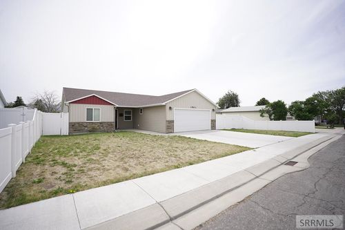1863 Scottsdale Drive, Pocatello, ID, 83202 | Card Image