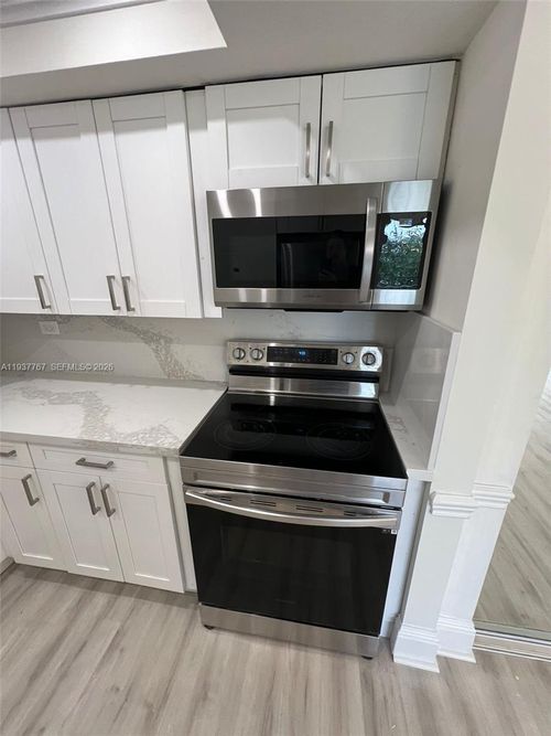 apt-509-1720 Nw North River Dr, Miami, FL, 33125-2361 | Card Image