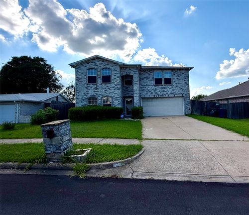 1257 Regal Dr, Garland, TX, 75040-7587 | Card Image