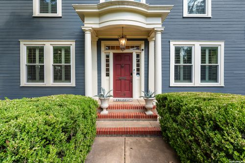 119 E Rosewood, San Antonio, TX, 78212 | Card Image