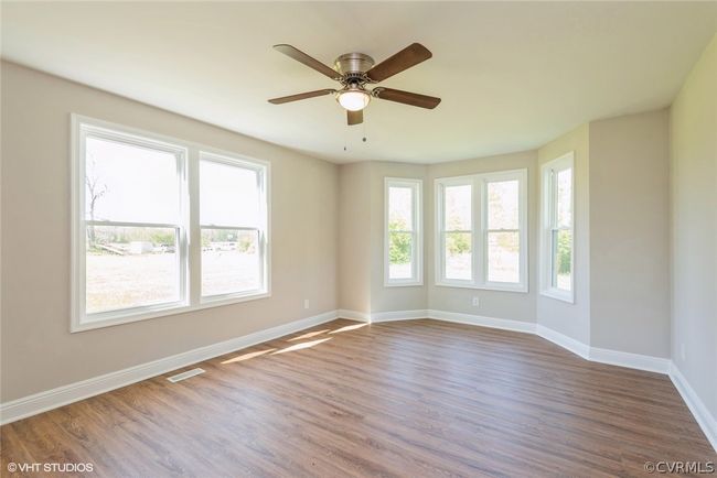79 Samos Ln, House other with 3 bedrooms, 3 bathrooms and null parking in Water View VA | Image 9