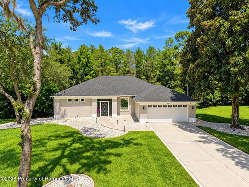 10261 Woodland Waters Blvd, WEEKI WACHEE, FL, 34613-3929 | Card Image