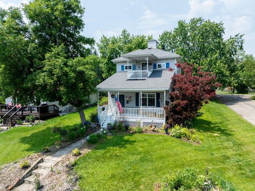 4523 Lincoln Ave, White Bear Lake, MN, 55110-3729 | Card Image