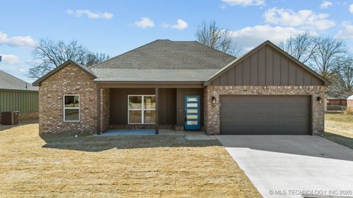 404 W 7th Street, Dewey, OK, 74029 | Card Image