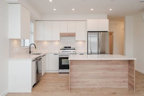 40x-33920 Best Ave, Mission, BC, V2V0L9 | Card Image