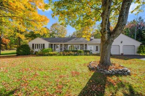 141 Parker Rd, Somers, CT, 06071-2222 | Card Image