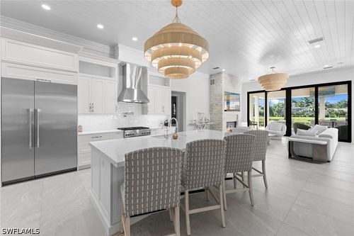 6536 Highcroft Dr, NAPLES, FL, 34119-8420 | Card Image