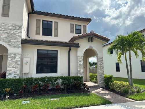 0-11836 Sw 247th Ter, Homestead, FL, 33032-3017 | Card Image