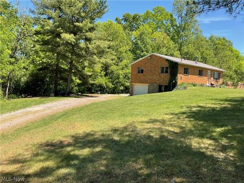 485 Grant Hill Rd, Davisville, WV, 26142-8168 | Card Image