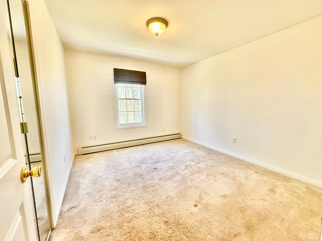 27 Fieldstone Ter, House other with 3 bedrooms, 2 bathrooms and null parking in Naugatuck CT | Image 15