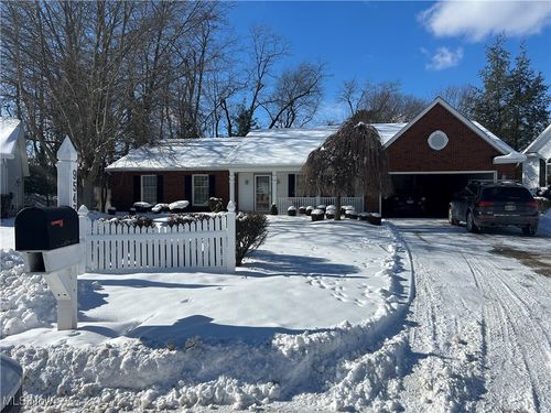 9547 Tipperary Lane, Mentor, OH, 44060 | Card Image