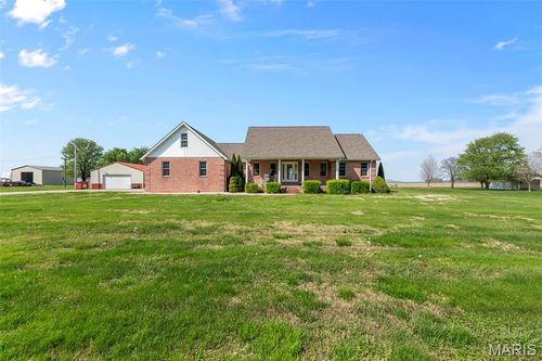 661 County Highway 261, Oran, MO, 63771-9201 | Card Image