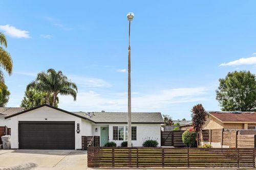 8631 Flanders Dr, San Diego, CA, 92126-3248 | Card Image