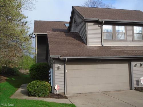 1-4062 Saint Andrews Ct, Canfield, OH, 44406-8045 | Card Image