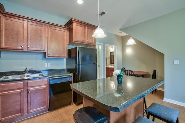 8 - 2002 Ann Arbor Ave, Condo with 3 bedrooms, 3 bathrooms and null parking in TALLAHASSEE FL | Image 7