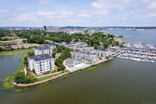 74-74 Harbour Close, New Haven, CT, 06519-2836 | Card Image