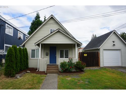 608 S 6th Ave, Kelso, WA, 98626-2524 | Card Image