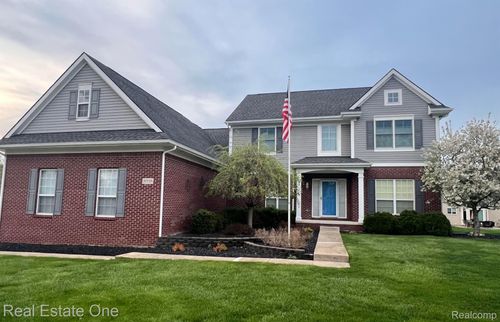 8938 El Dorado Drive Drive, White Lake Charter Township, MI, 48386 | Card Image
