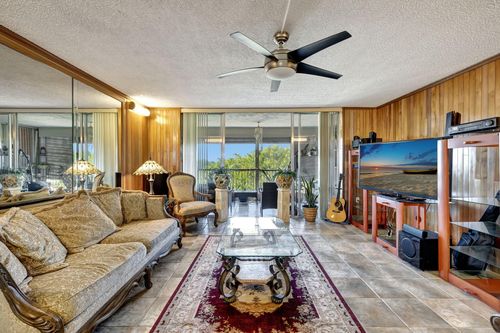 601-b-3910 Inverrary Blvd, Lauderhill, FL, 33319-4324 | Card Image