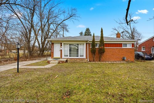 33060 Cherry Hill Rd, Garden City, MI, 48135-1092 | Card Image