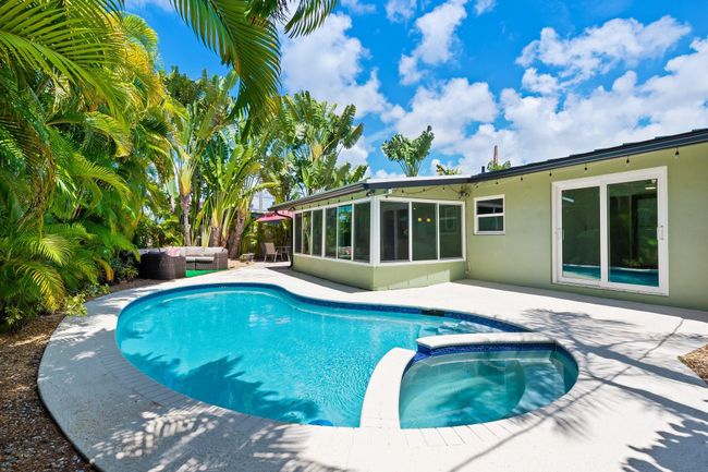 8 Ne 29 Th St, House other with 3 bedrooms, 2 bathrooms and null parking in Wilton Manors FL | Image 20