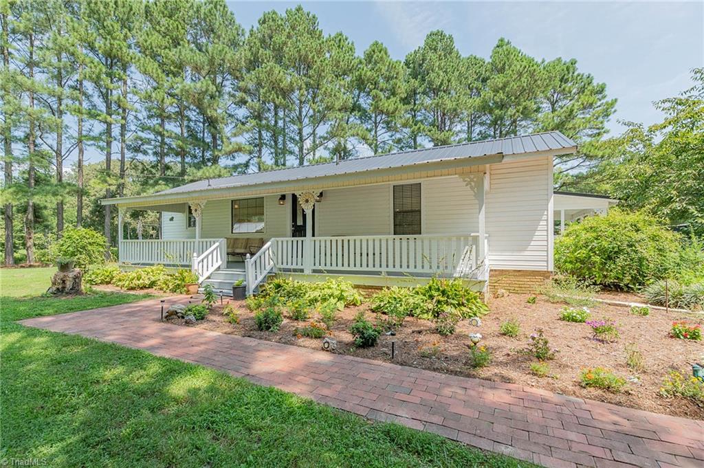 Chapel Hill Church Rd, Denton, NC 27239