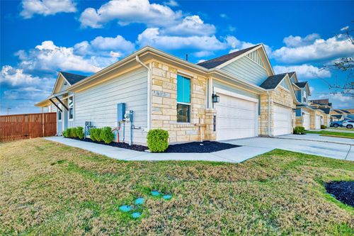 501 Peace Dr, Liberty Hill, TX, 78642-2258 | Card Image