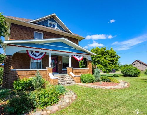 1827 Newport Rd, Newport, MI, 48166-9305 | Card Image