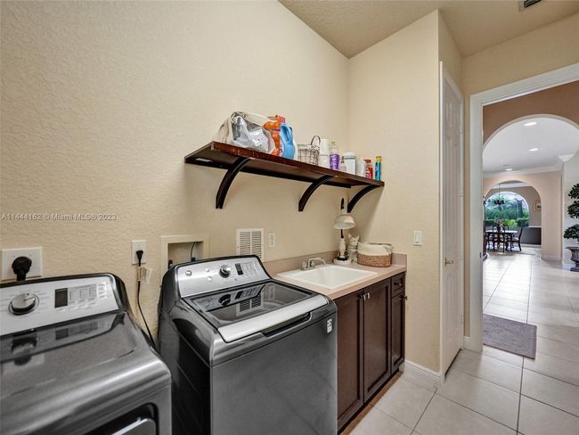 8703 Club Estates Way, House other with 5 bedrooms, 5 bathrooms and null parking in Lake Worth FL | Image 22