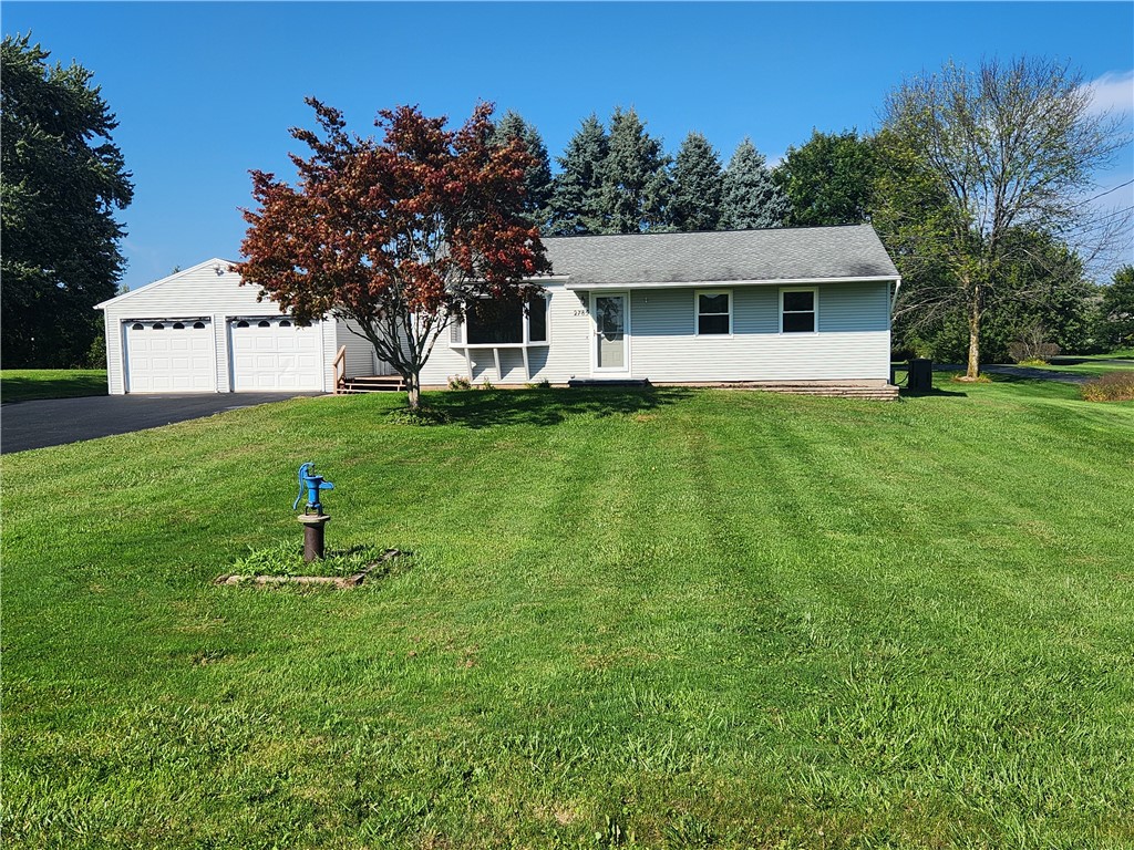 Kenyon Rd, Williamson, NY 14589