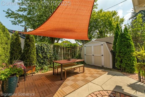 416 Beal St, Northville, MI, 48167-1602 | Card Image